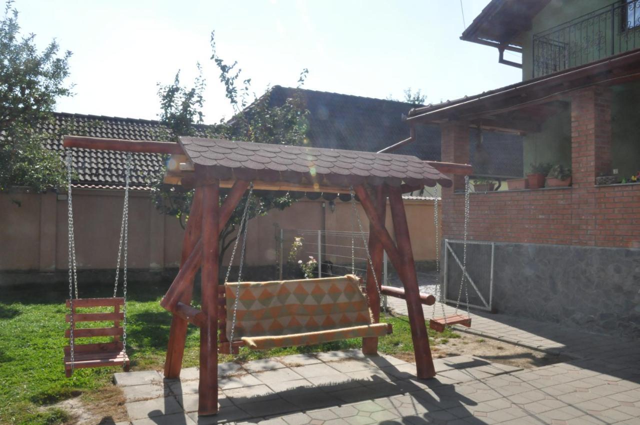 Vilman House Hotell Rîşnov Eksteriør bilde
